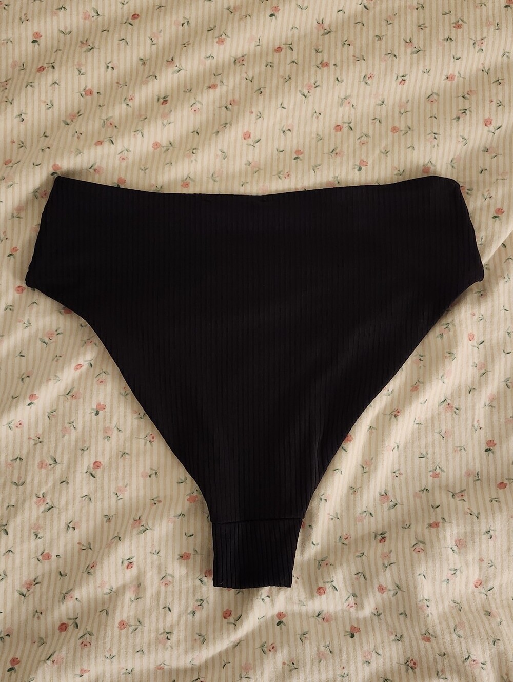 San Lorenzo Bikini Bottom - Picture 2 of 2
